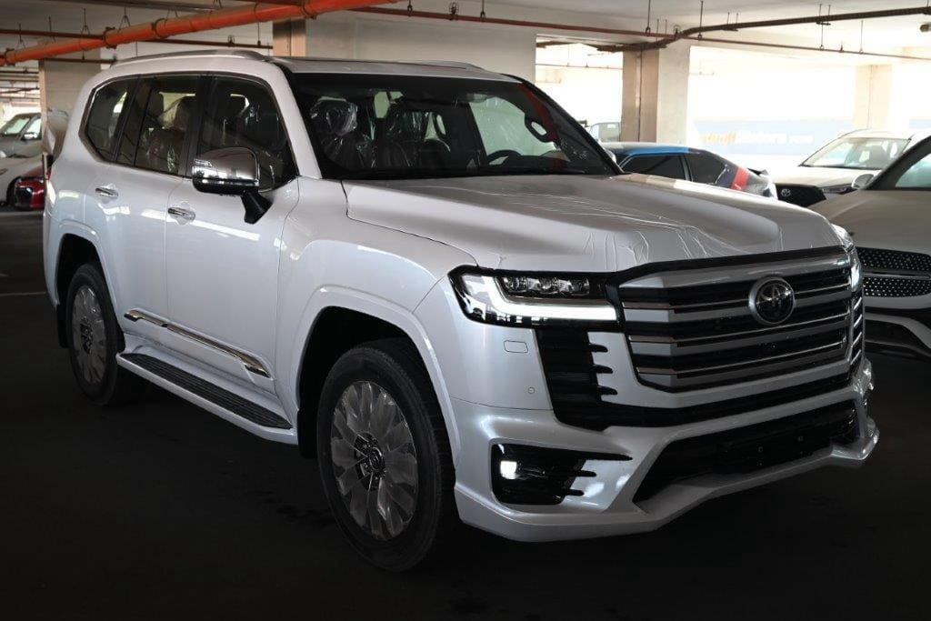 Toyota Land Cruiser 300 VXR V6 3.3L Diesel automatique 7 places 2026