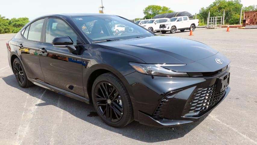 Toyota Camry 2.5L Essence HEV XSE 2026